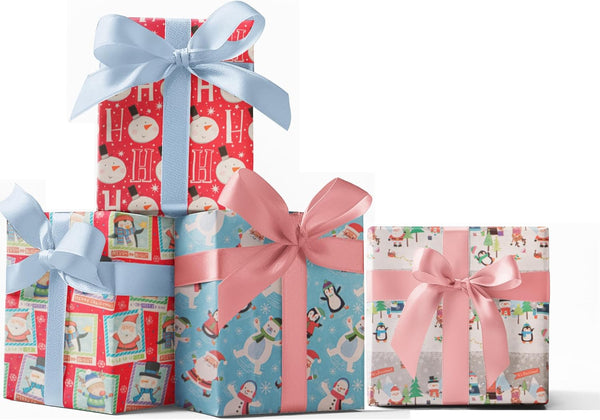 4 X 7M Cute Christmas Wrapping Paper Roll (28 meters) Ideal for Xmas, Festive Season 20 Foiled Gift Tags Included - Made in Uk