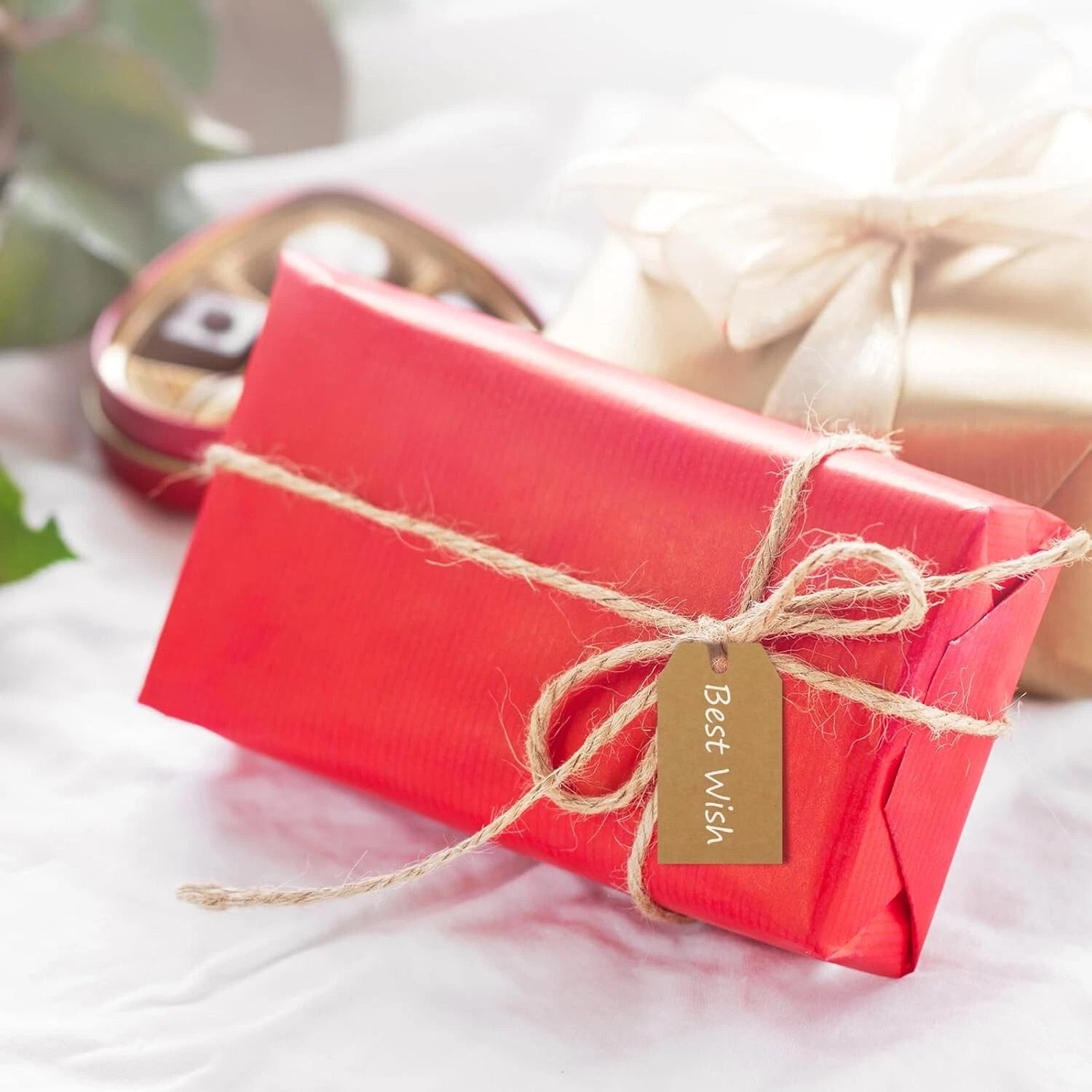 120 Kraft Gift Tags, Blank Kraft Tags, 8cm x 14cm Hang Paper Labels 200 GSM Paper, with String for Gifts, Presents, Wrapping, Birthdays, Wedding, Christmas